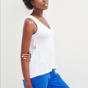 Amour Vert Sabel Dream Knit Tank